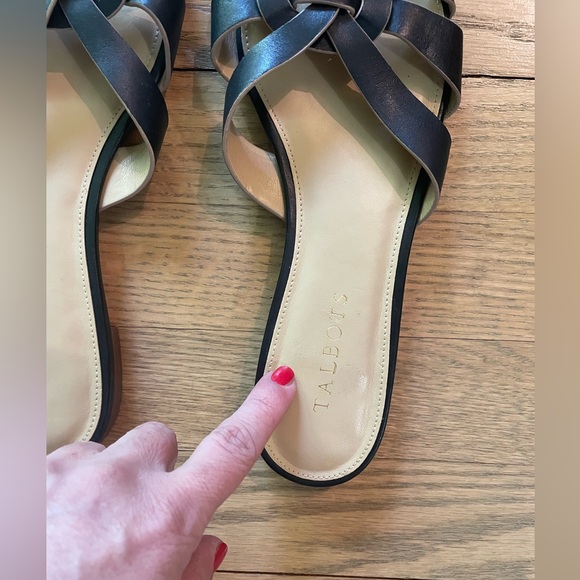 TALBOTS “Keri Vachetta” Black Woven Strap Slide Leather Flat Sandals - Picture 8 of 8